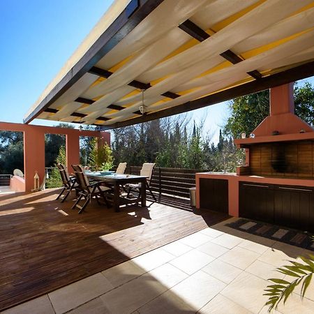 Villa Magic Perla กูเวีย ภายนอก รูปภาพ