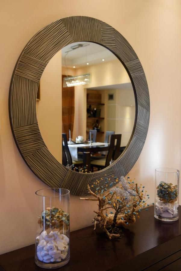 Villa Magic Perla กูเวีย ภายนอก รูปภาพ