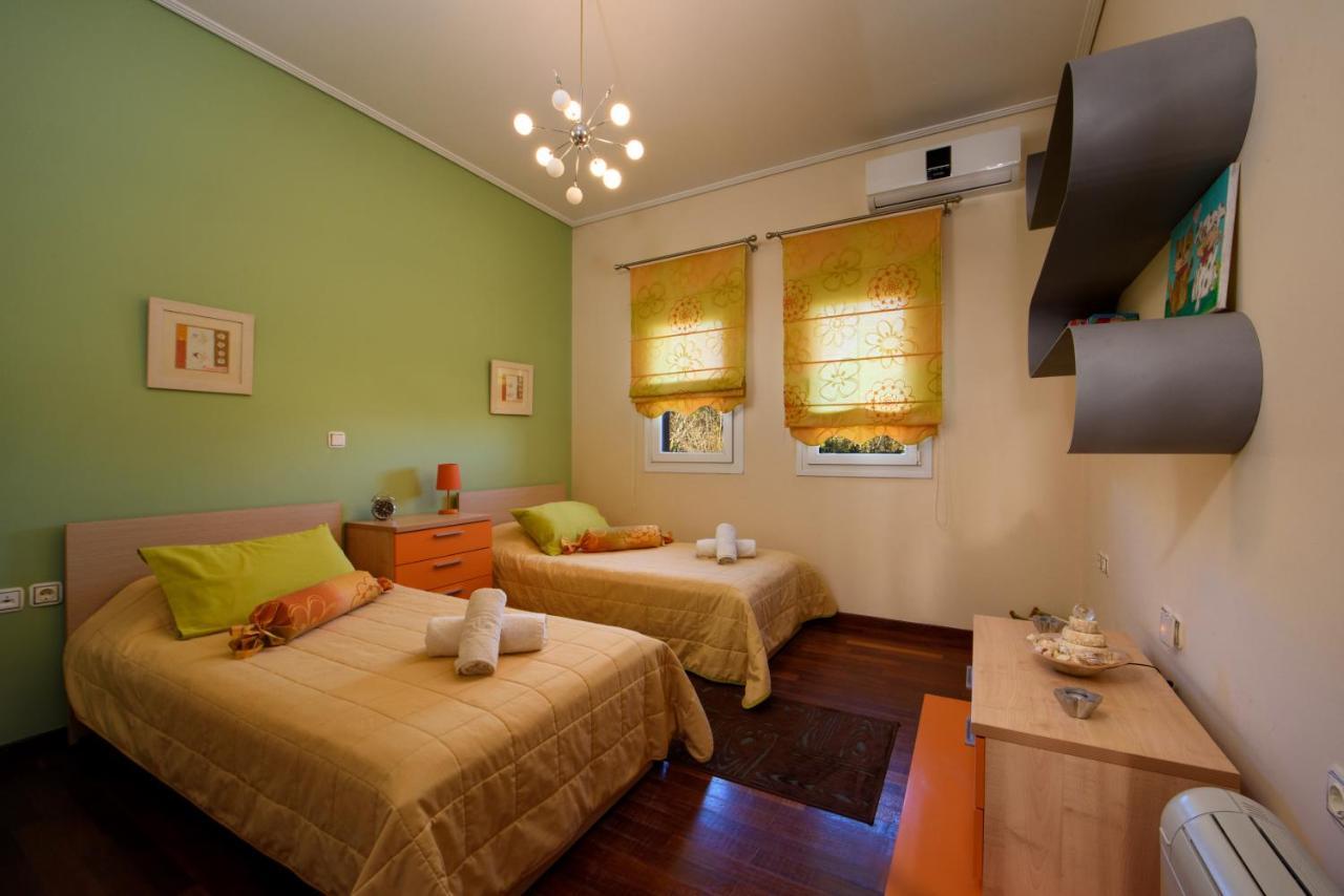 Villa Magic Perla กูเวีย ภายนอก รูปภาพ
