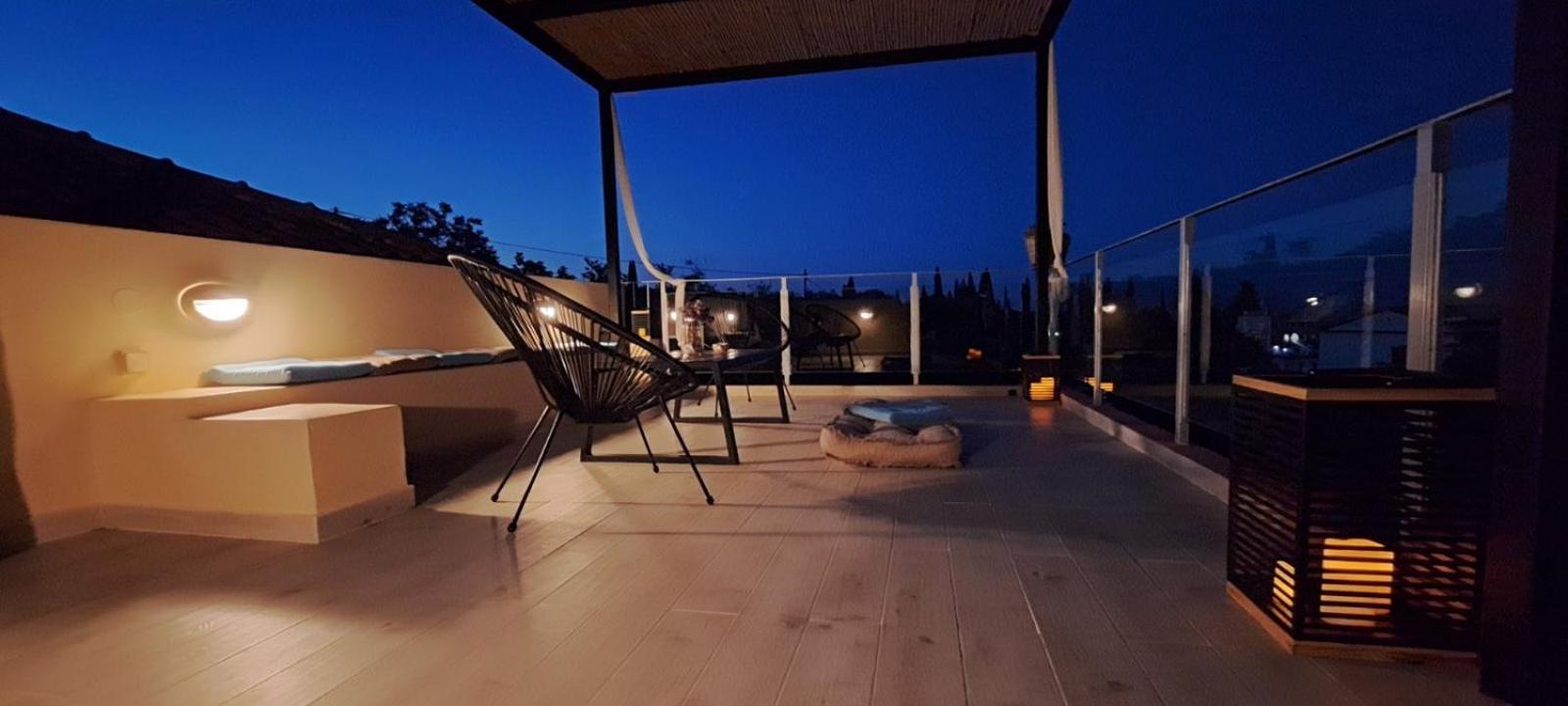 Villa Magic Perla กูเวีย ภายนอก รูปภาพ